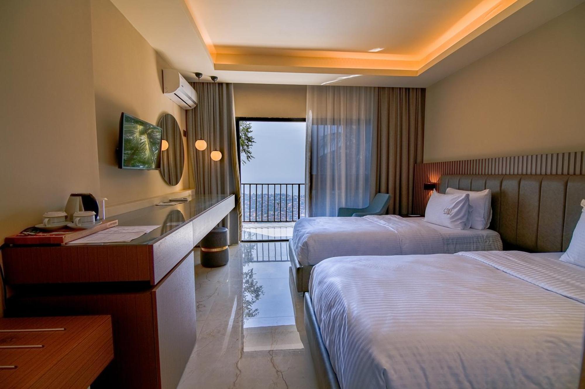 The Country Lodge Hotel Freetown Kültér fotó