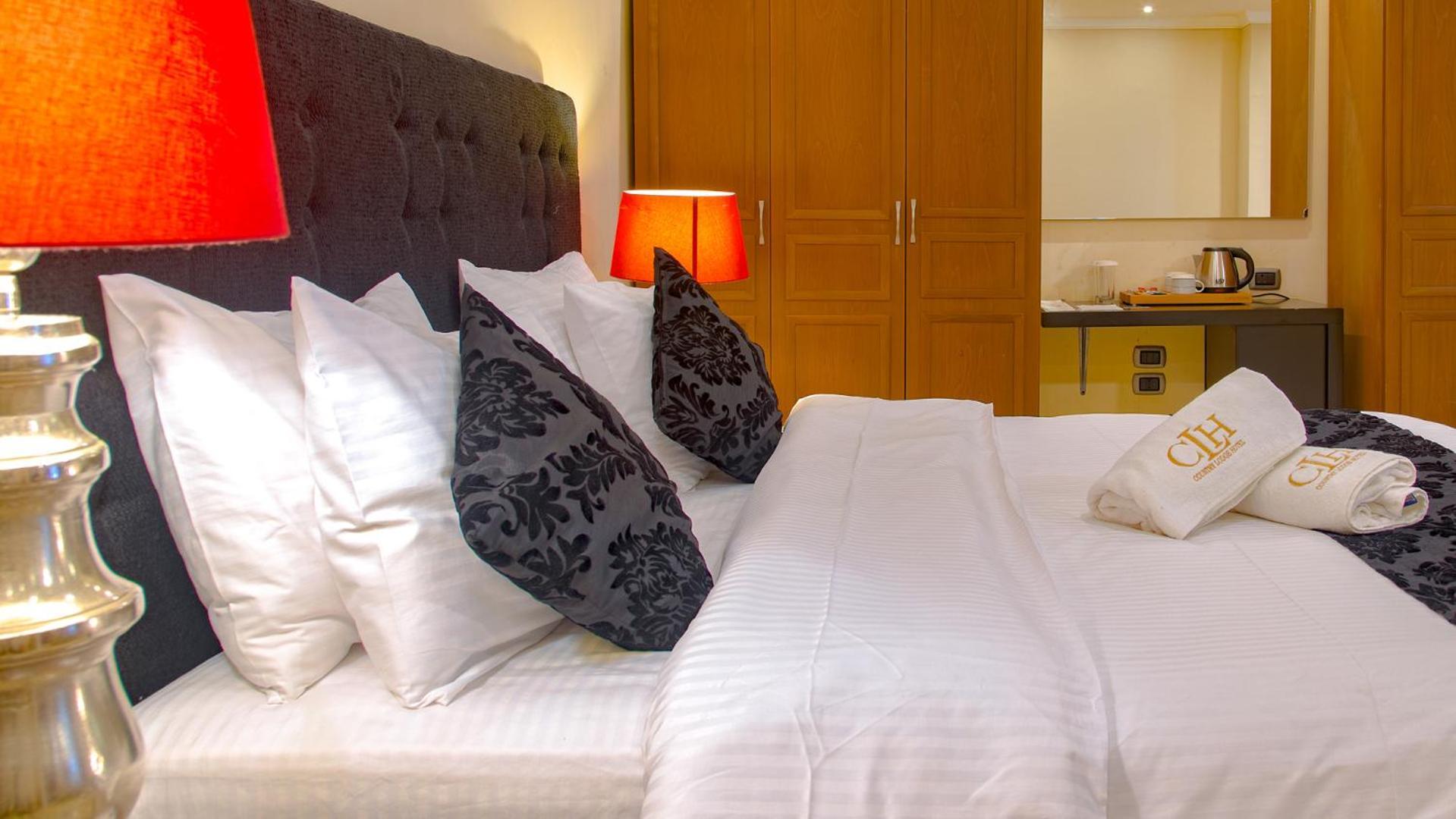 The Country Lodge Hotel Freetown Kültér fotó