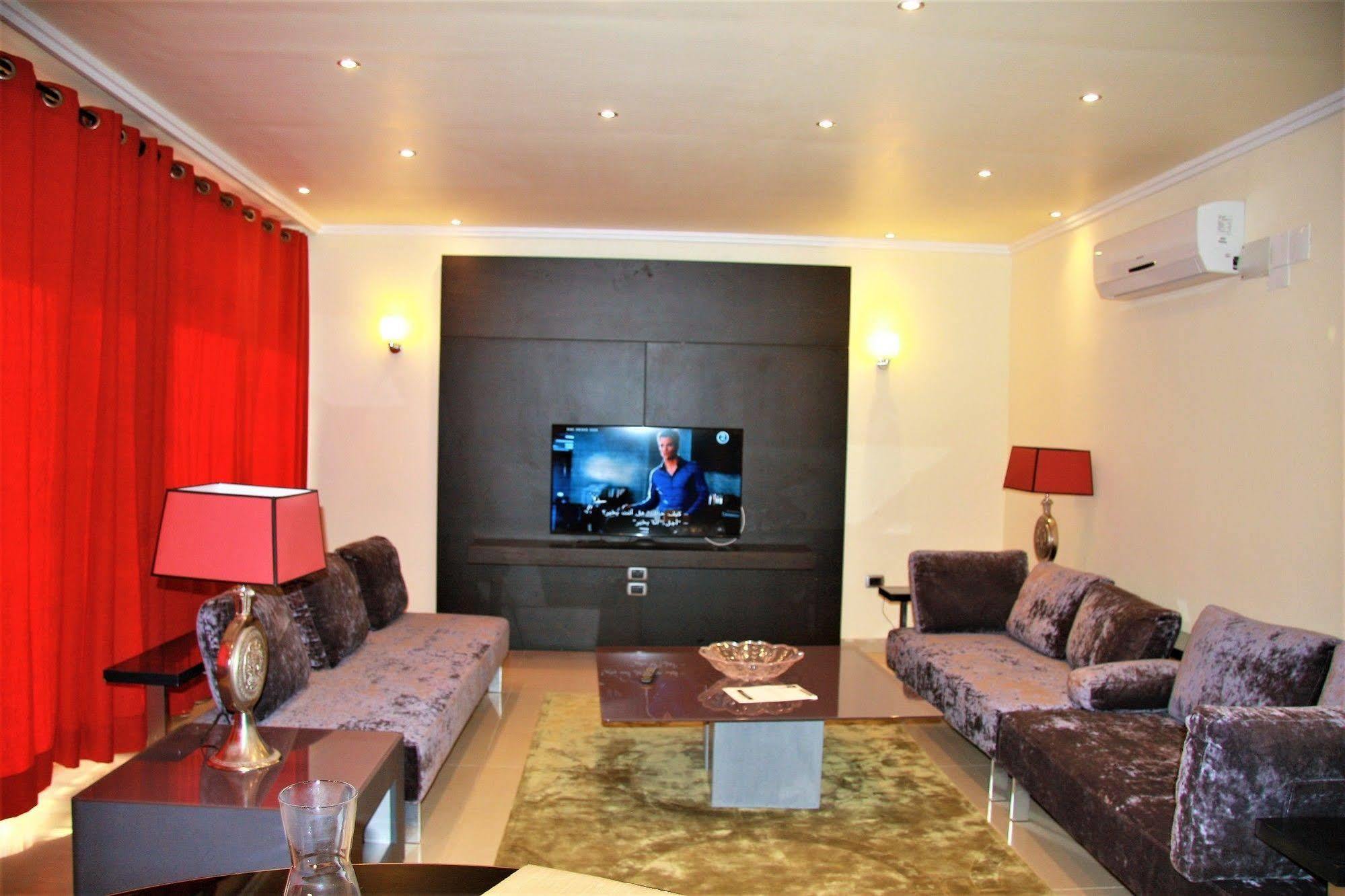 The Country Lodge Hotel Freetown Kültér fotó