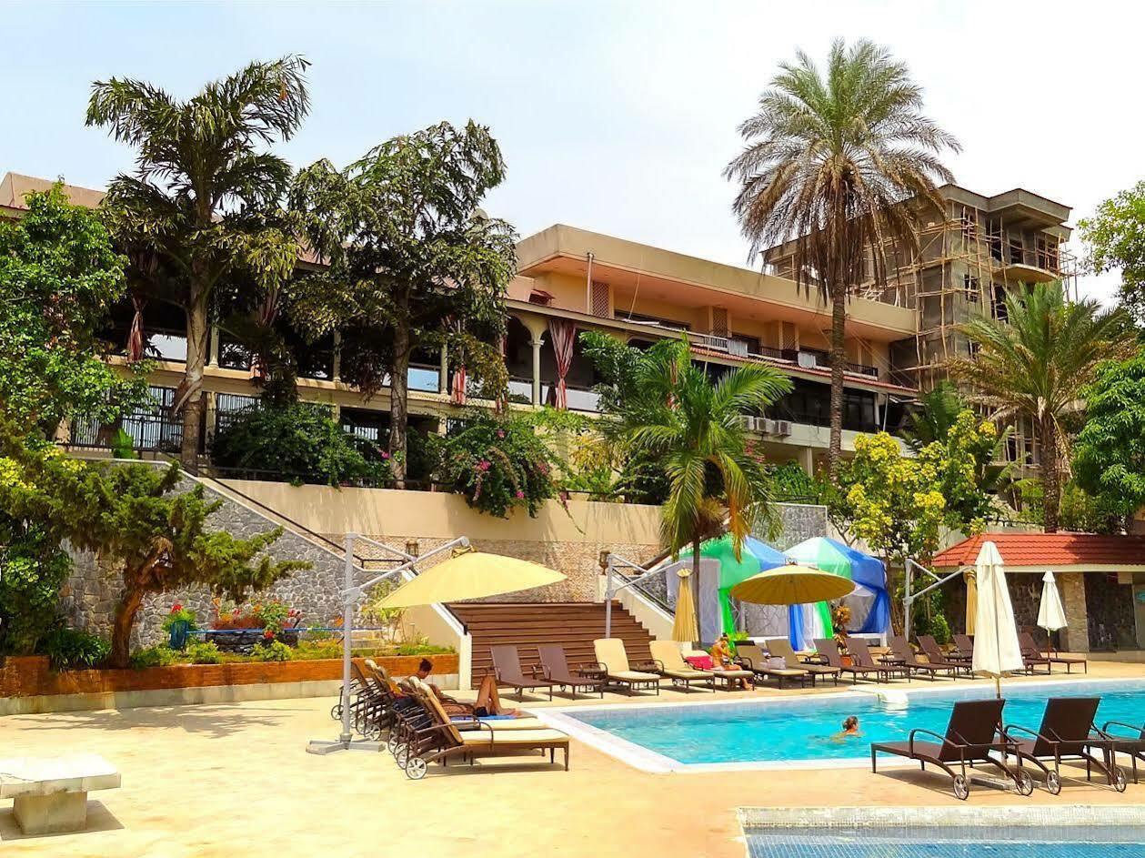 The Country Lodge Hotel Freetown Kültér fotó
